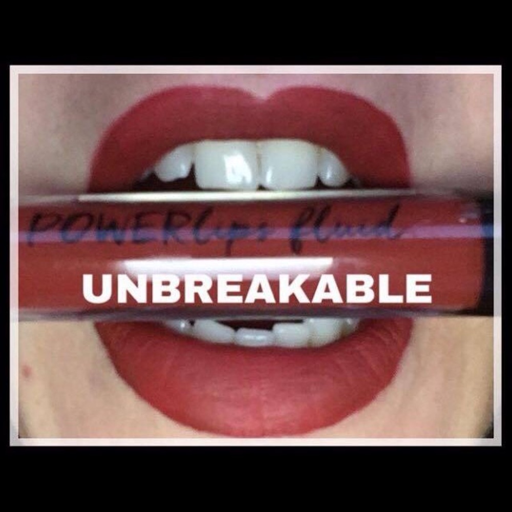 Unbreakable Power Lips Long wear Lip color